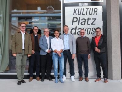 Mitglieder des Lions Club am Kulturplatz Davos